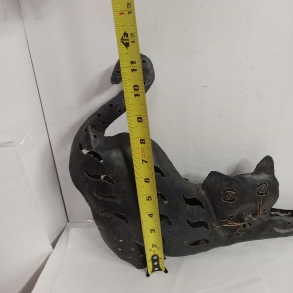 Rustic Metal Stretching Cat Candle/ Tealight holderExcellent Preowned Vintage - Picture 6 of 10